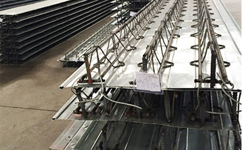 購買鋼筋桁架樓承板時(shí)，這兩點(diǎn)教你分清型號(hào)之間的不同